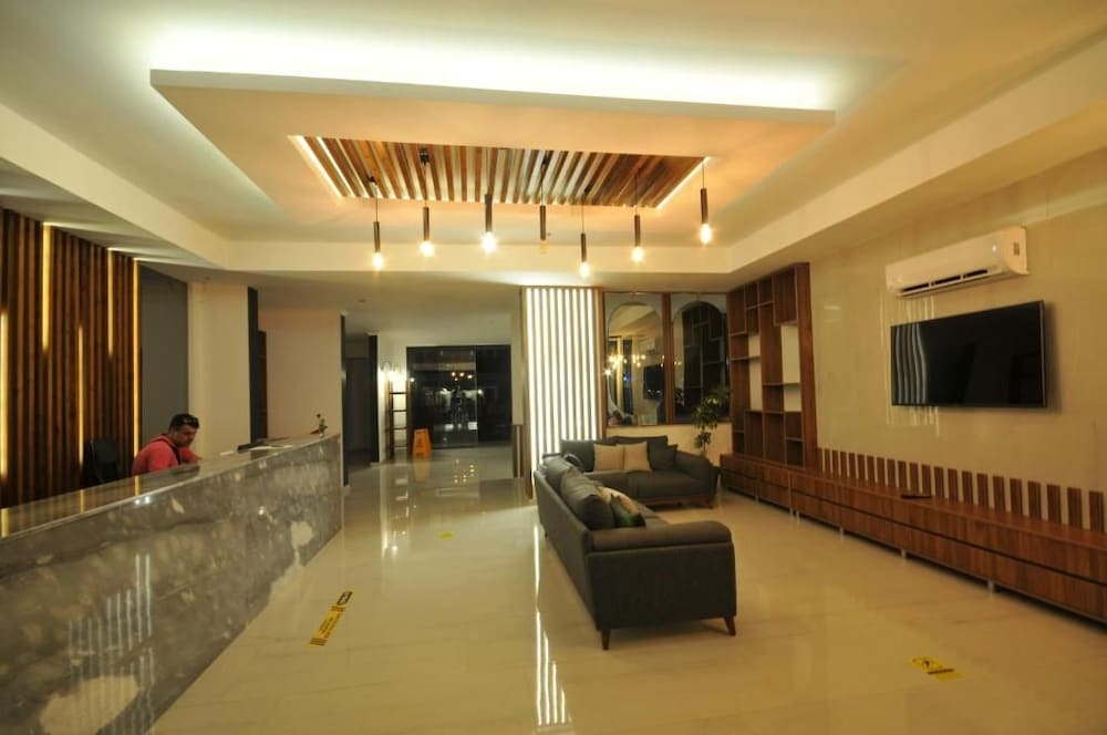 Isla Suite Hotel 28/46