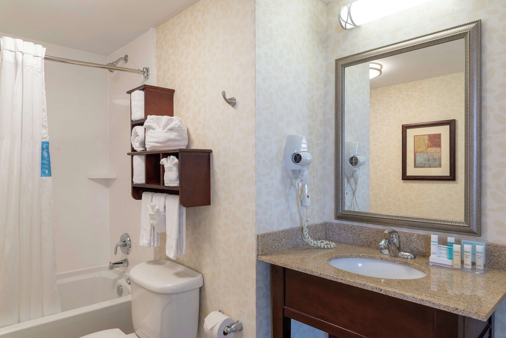 Hampton Inn Indianapolis Downtown Across From Circle Centre 22/75