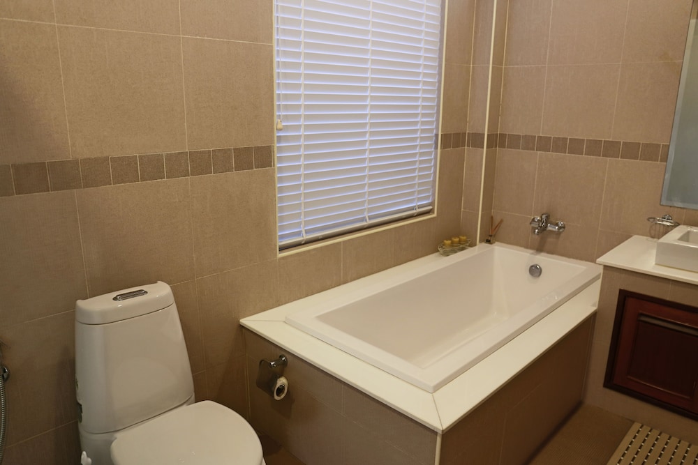 Thiva Pool Villa Hua Hin 40/68