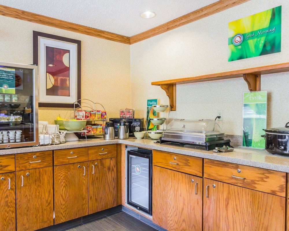 Quality Inn & Suites Golden - Denver West 35/41