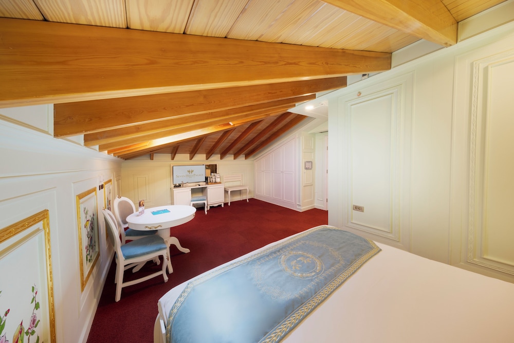LOFT, PREMIUM