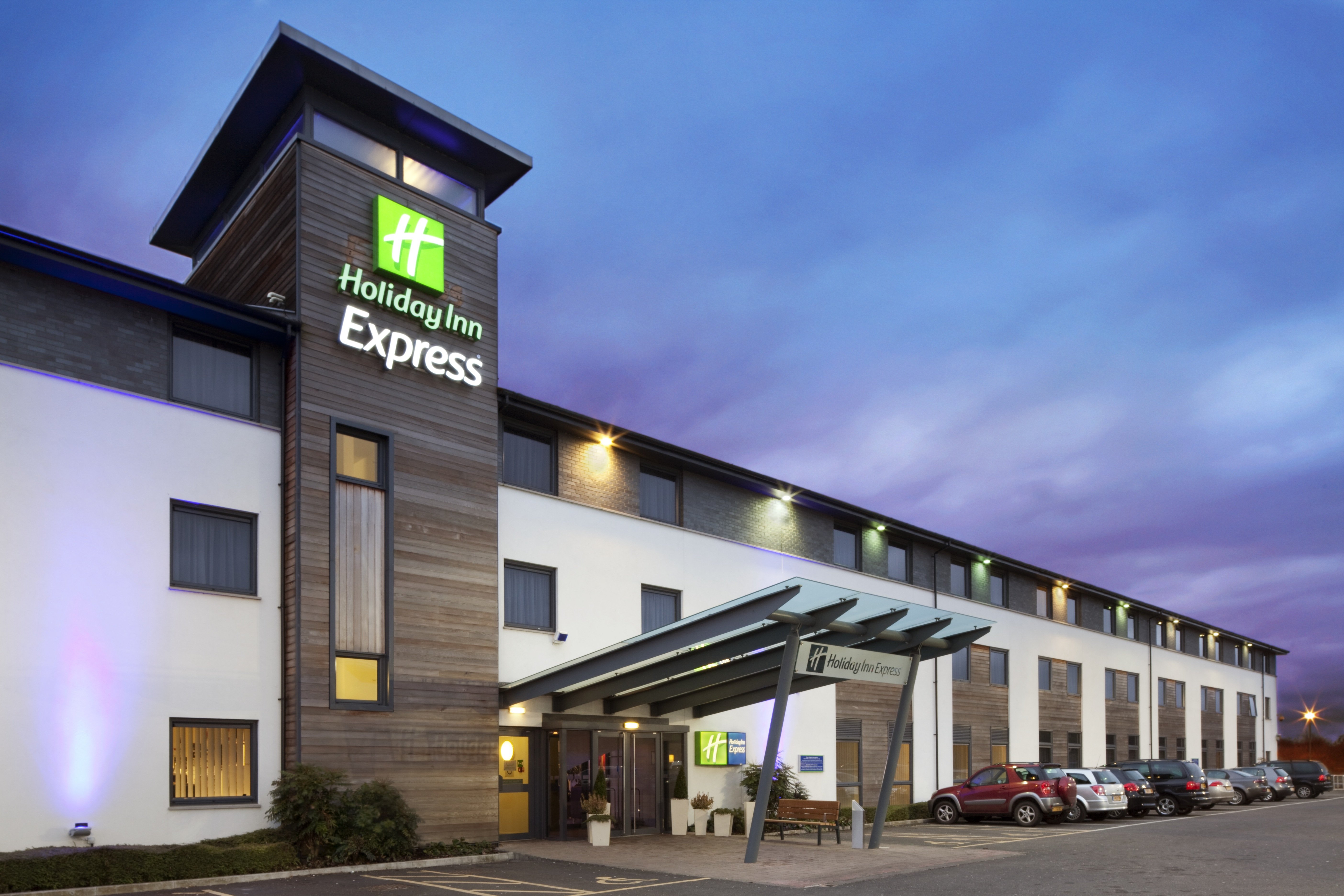 Express By Holiday Inn Cambridge 1/17