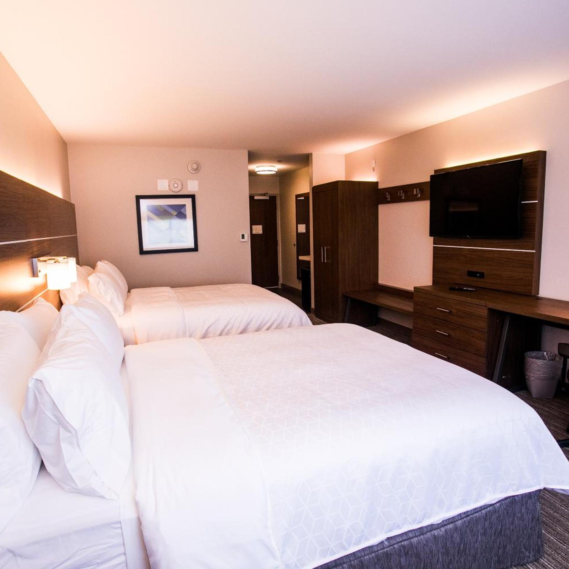 Xtra Space, Standard, King Bed