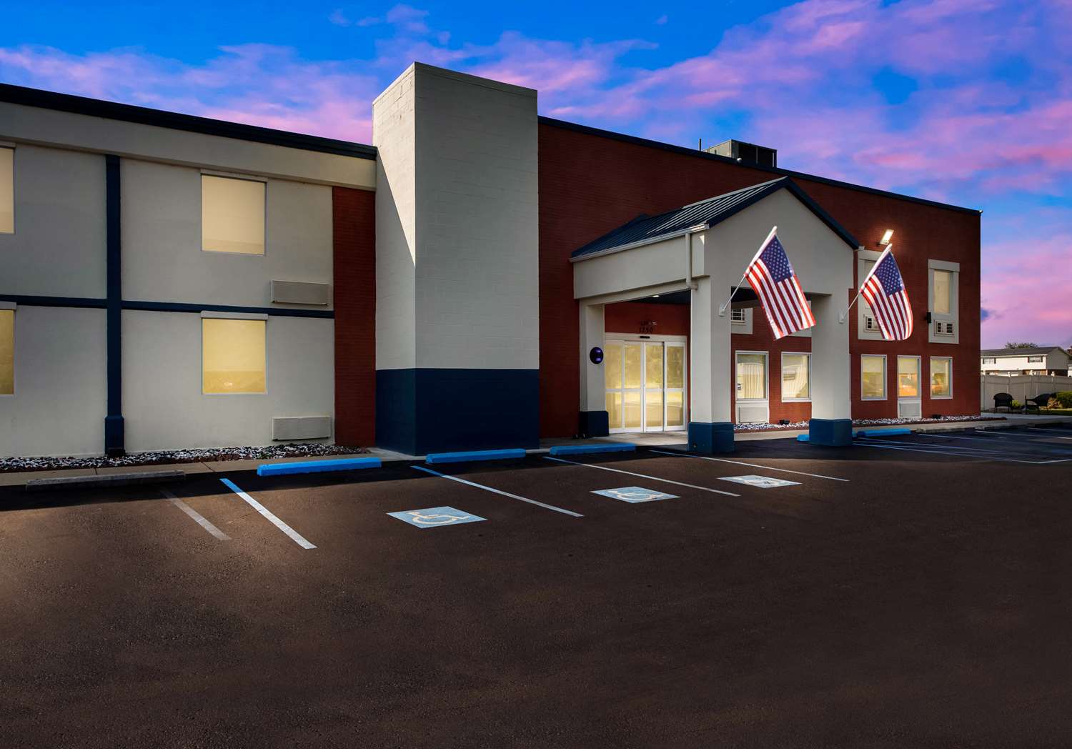 Best Western Adena Inn 37/38