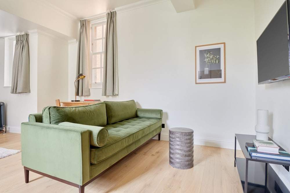 Sonder Chelsea Green 33/40