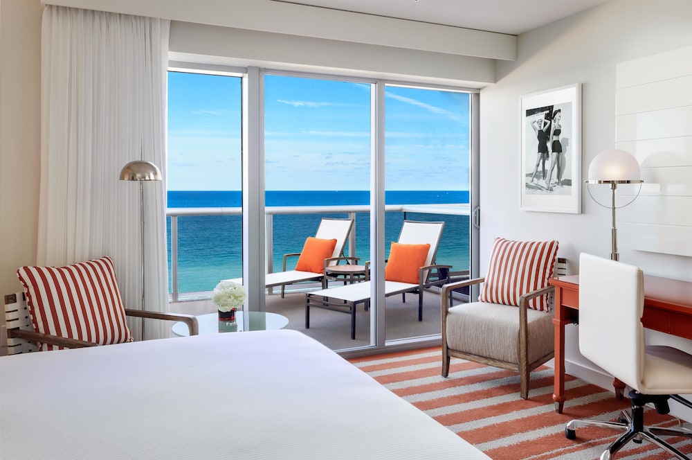 Hilton Cabana Miami Beach Resort 24/82