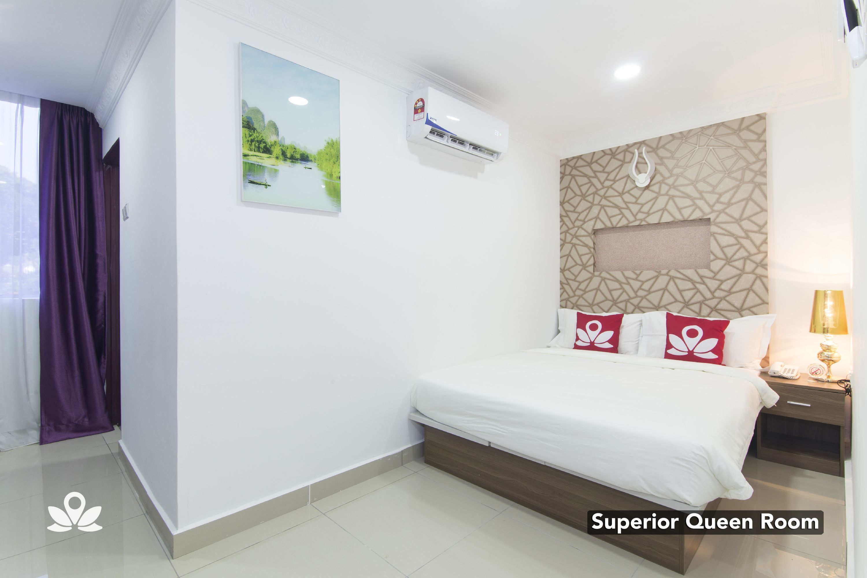 Zen Rooms Poorna Hotel 7/50