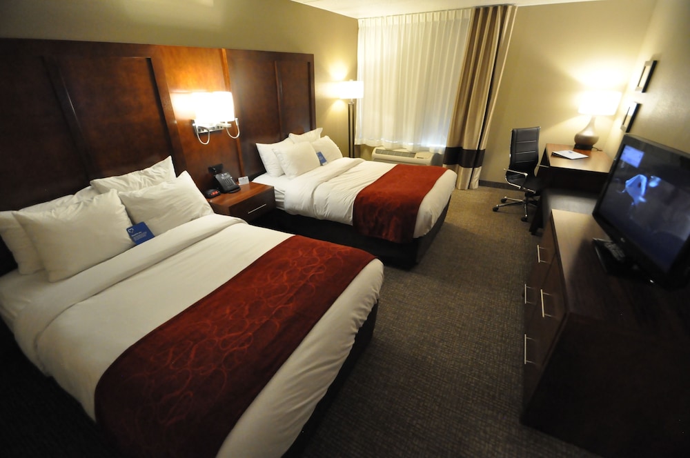 Comfort Inn and Suites Aberdeen Near Apg 11/49