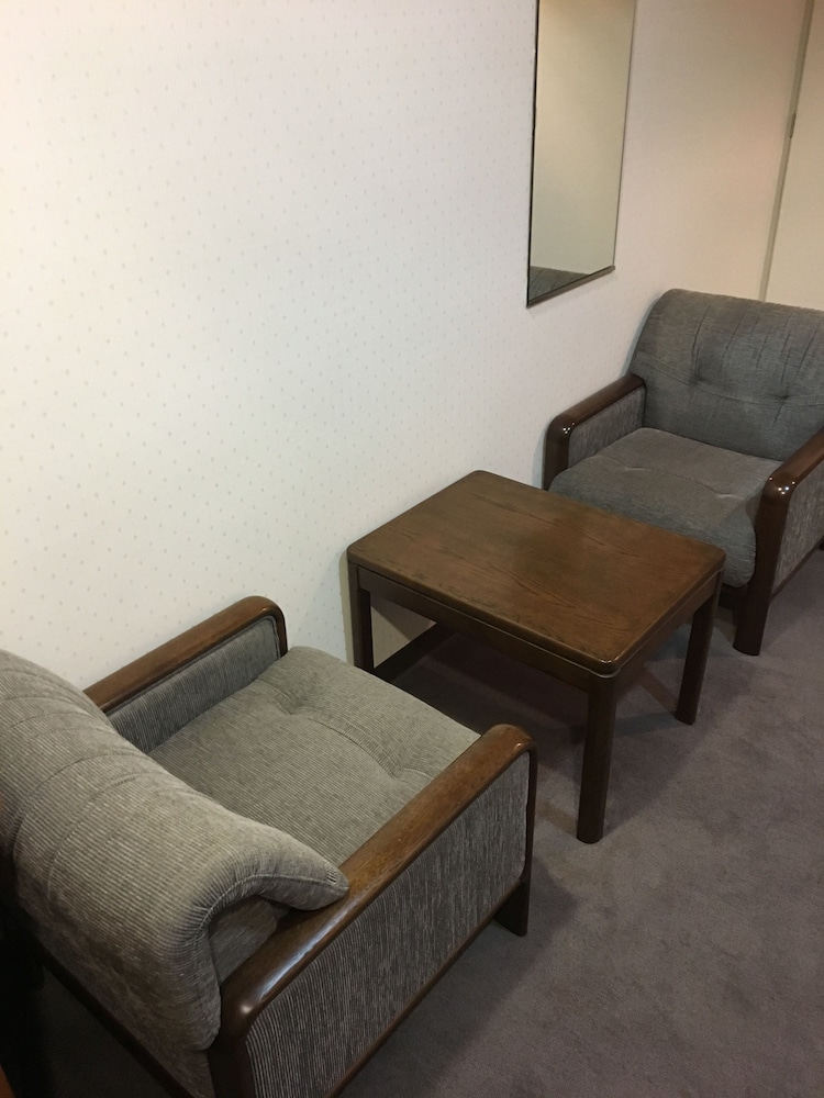 Hotel Crown Hills Matsuyama 28/37