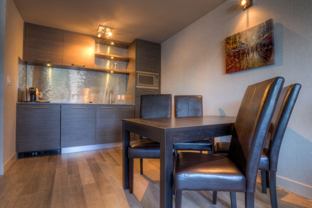 Oceanfront Suites At Cowichan Bay 43/63