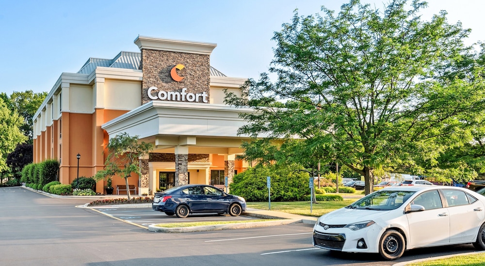 Comfort Inn Suites Newark Wilmington 56/65