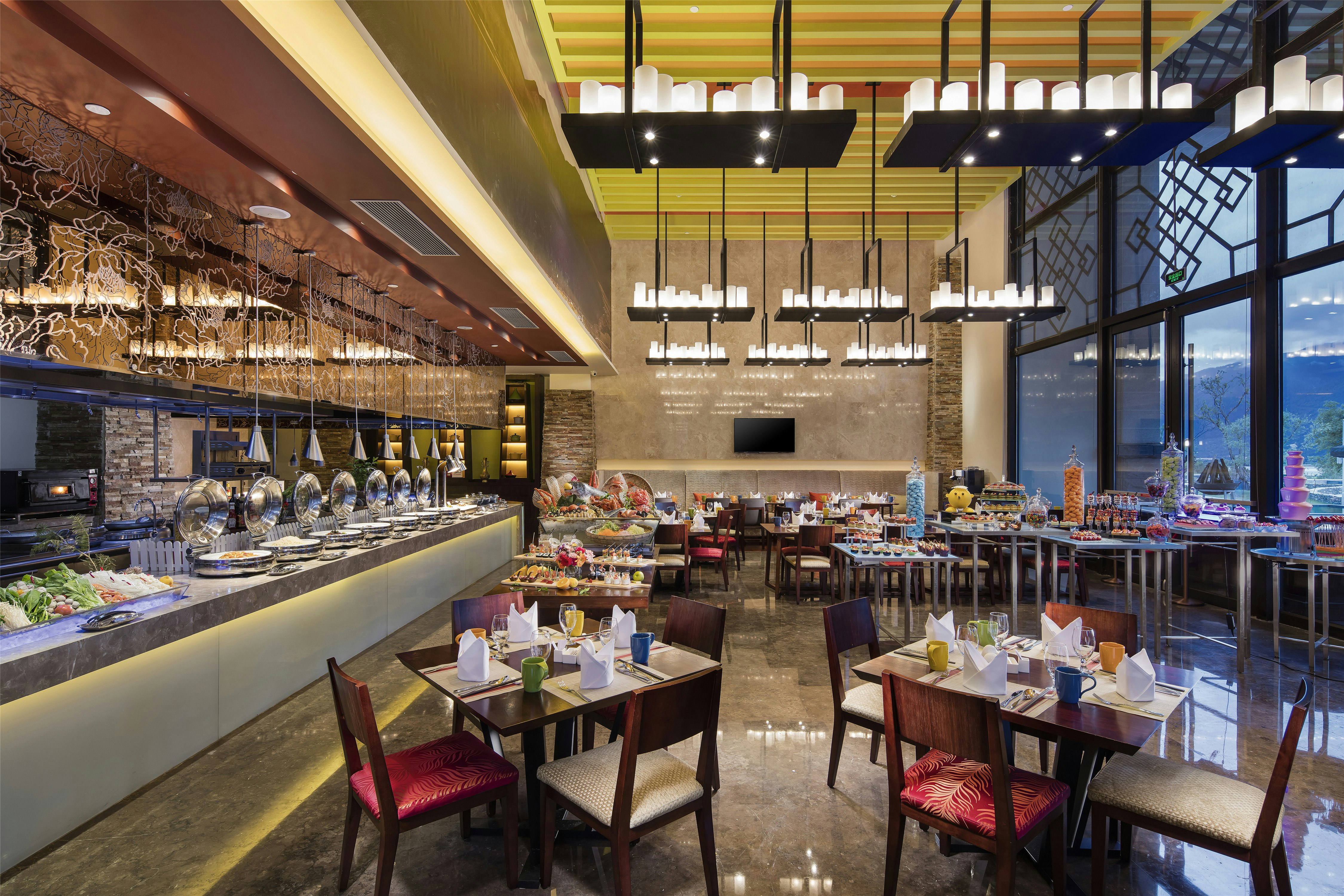 HILTON LINZHI RESORT 34/50