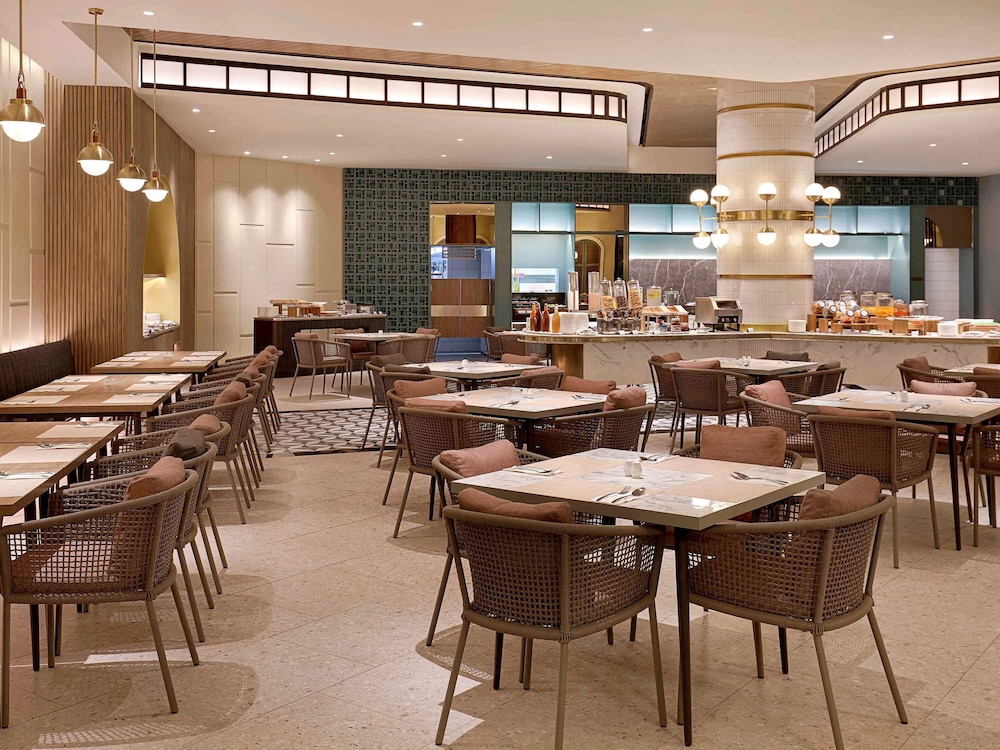 Mercure Bengkulu 48/66