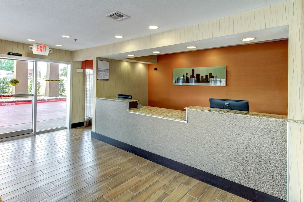 Motel6 Arlington, TX 11/58