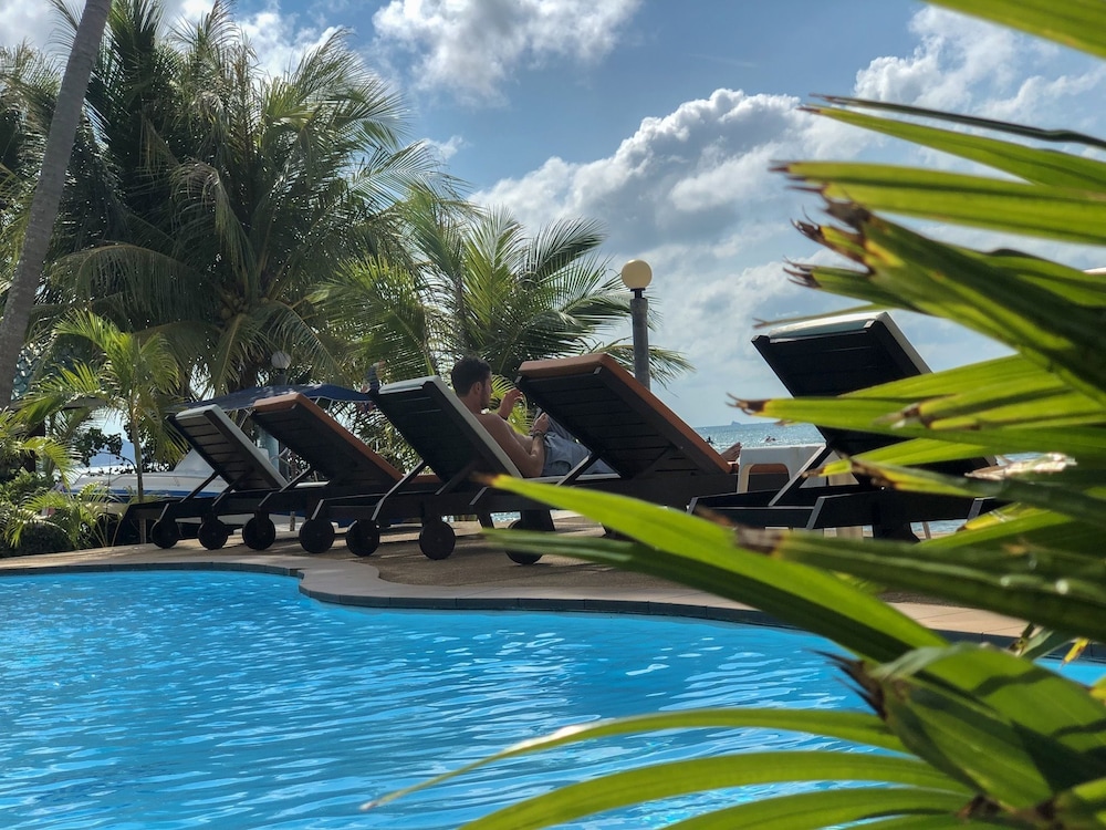 Phangan Lodge 28/50