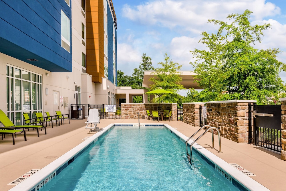 SpringHill Suites by Marriott Charleston Airport & Convention Center 1/43