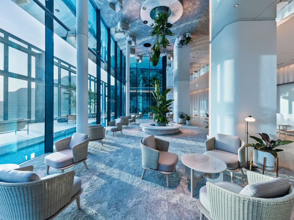 Mitsui Garden Hotel Yokohama Minatomirai Premier 30/50