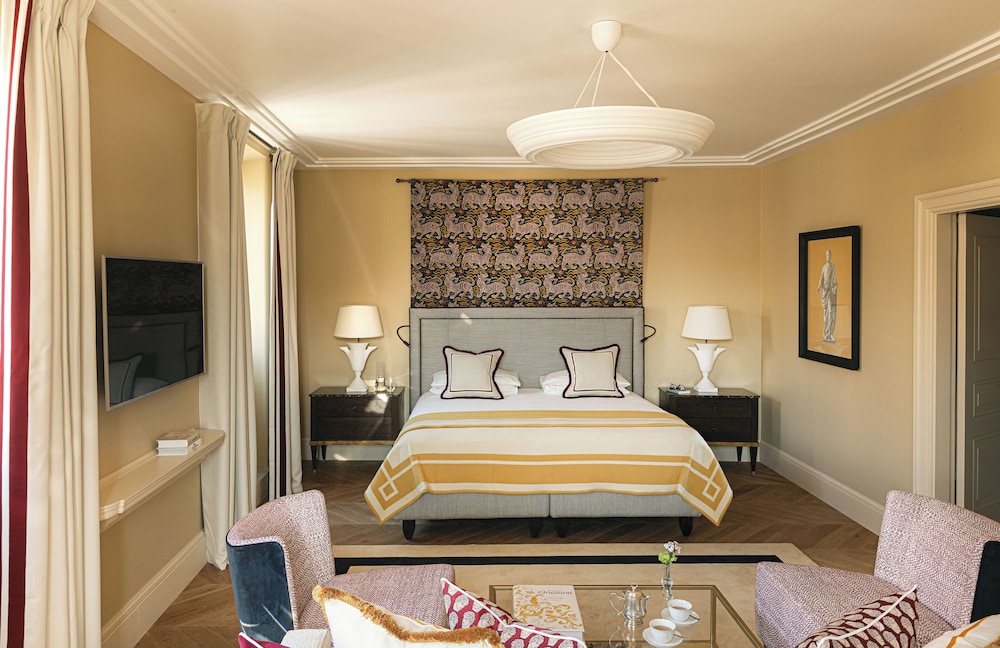 JUNIOR SUITE, DELUXE