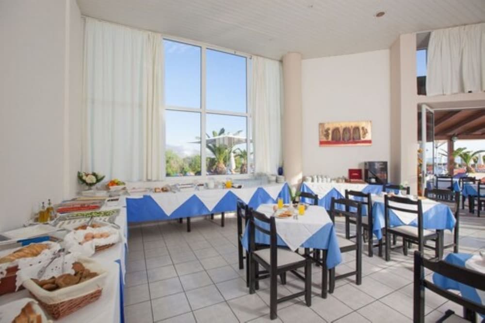 Akti Corali Hotel 26/44