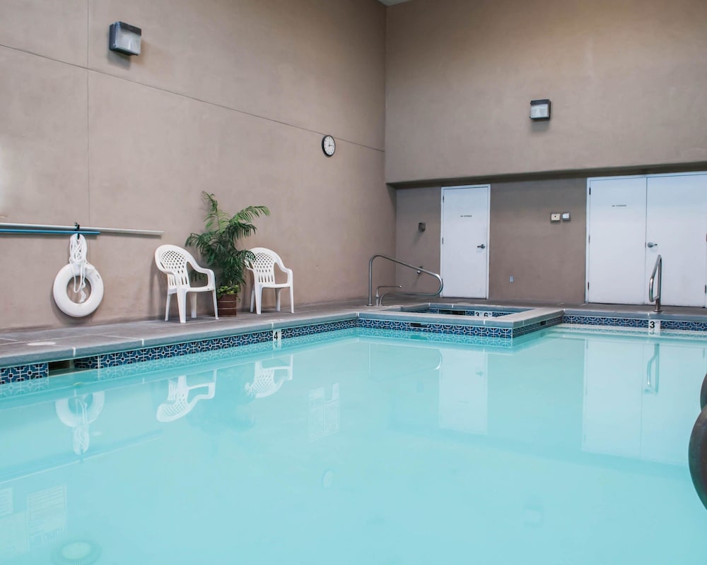 Econo Lodge Old Town 10/40