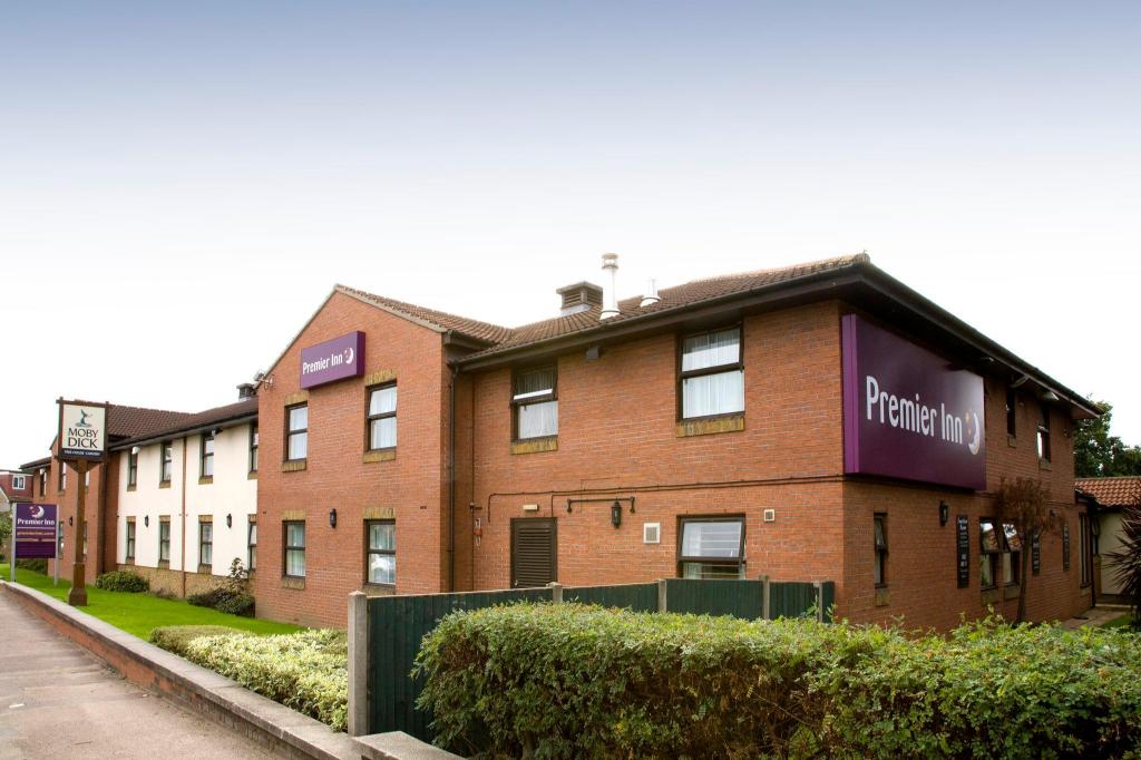 Premier Inn London Romford West in LONDON