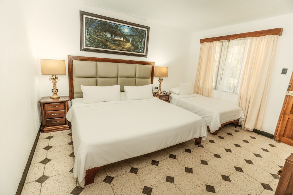 Hotel Villabosque 26/73