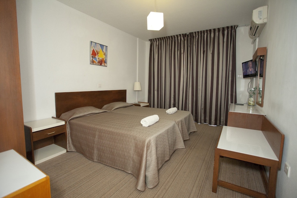 Blazer Residence 20/56
