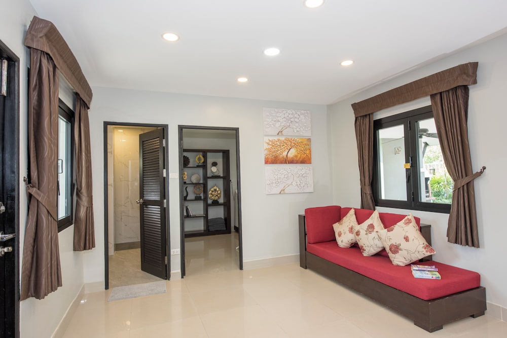 Baan Santhiya Krabi Villas 21/50