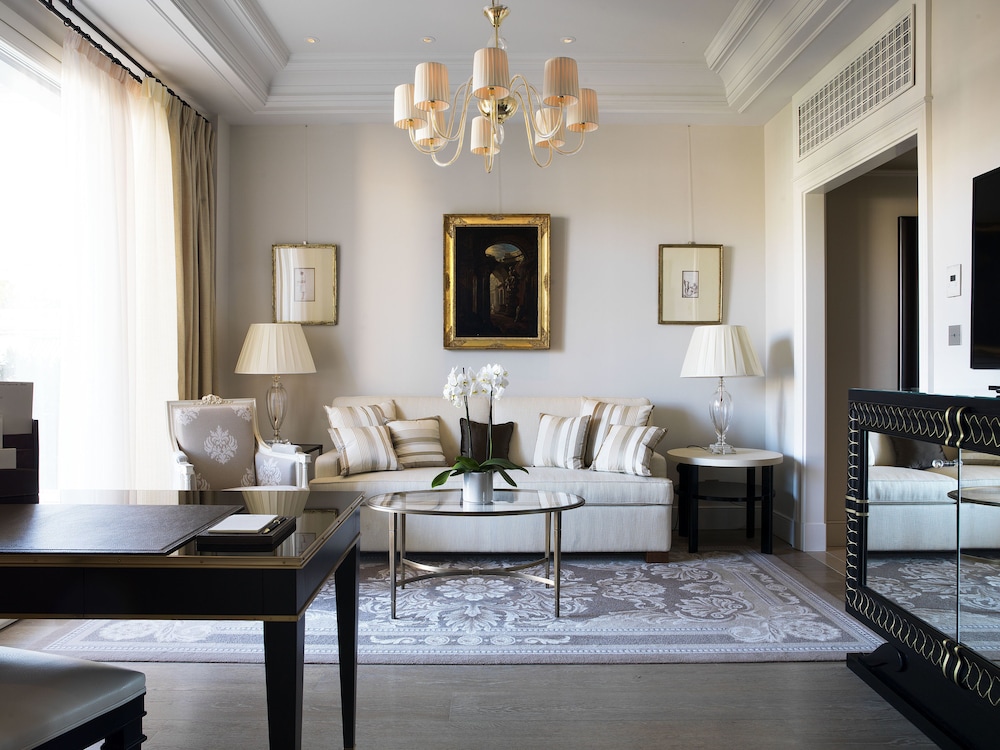 Palazzo Parigi Hotel & Grand Spa 42/59