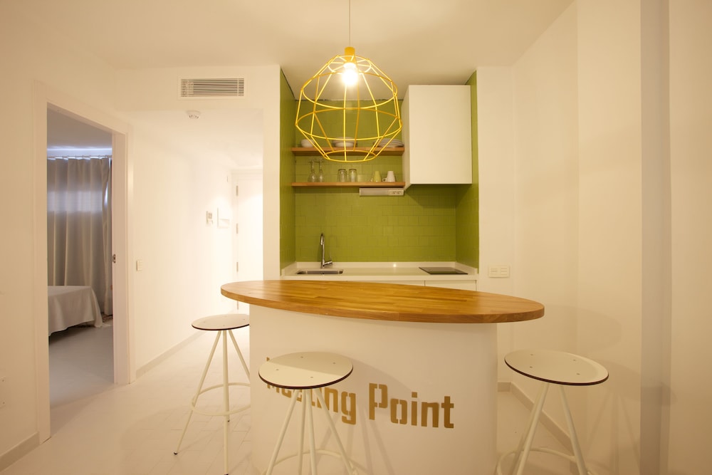 AMA Ibiza Beachfront Suites - Adults Only 4/64