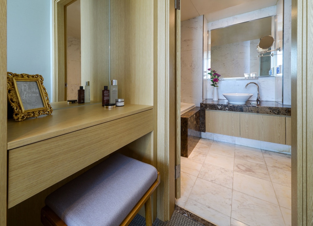 Harbor Park Hotel 27/51