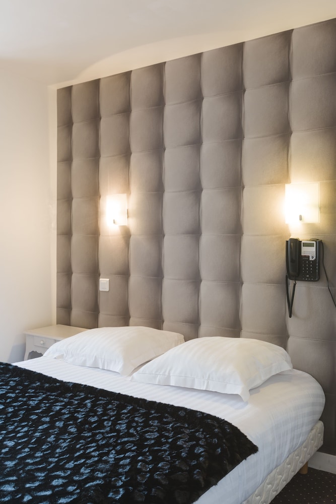 Hotel Le Saint Louis 29/50