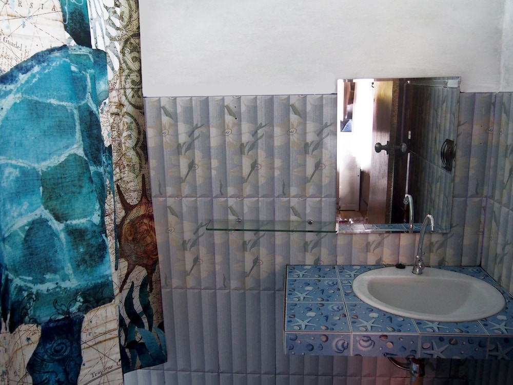 Coco Beach Bungalows 77/77