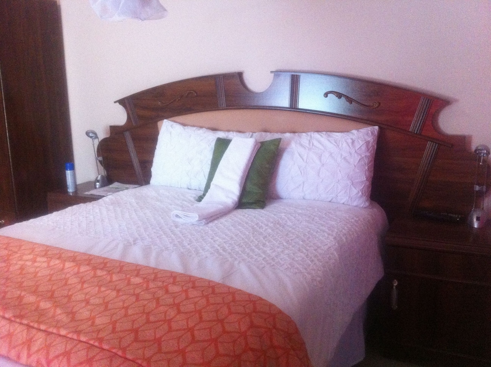 Amariah Guest House 11/18