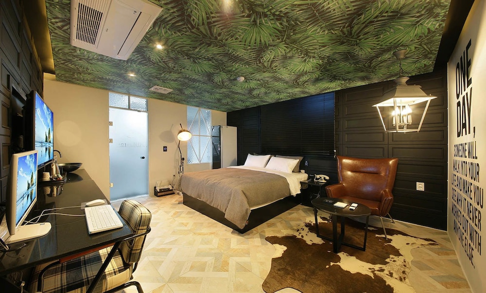 Hotel Nol 24/45