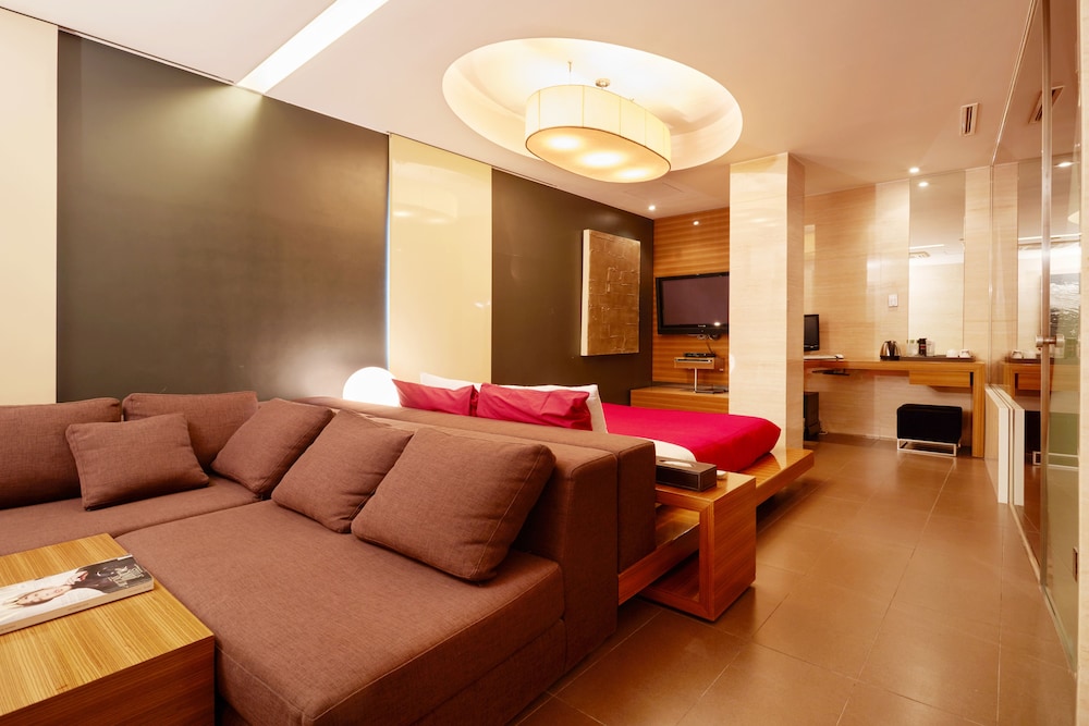 Tria Hotel 41/62