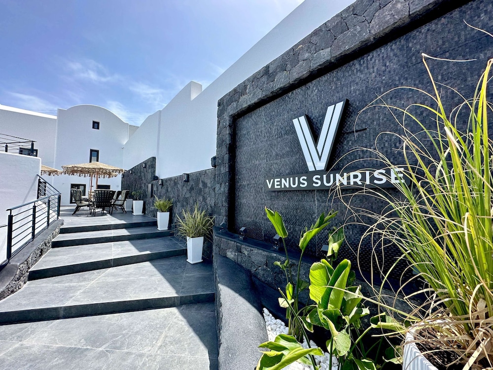 Venus Sunrise Suites and Villas 57/64