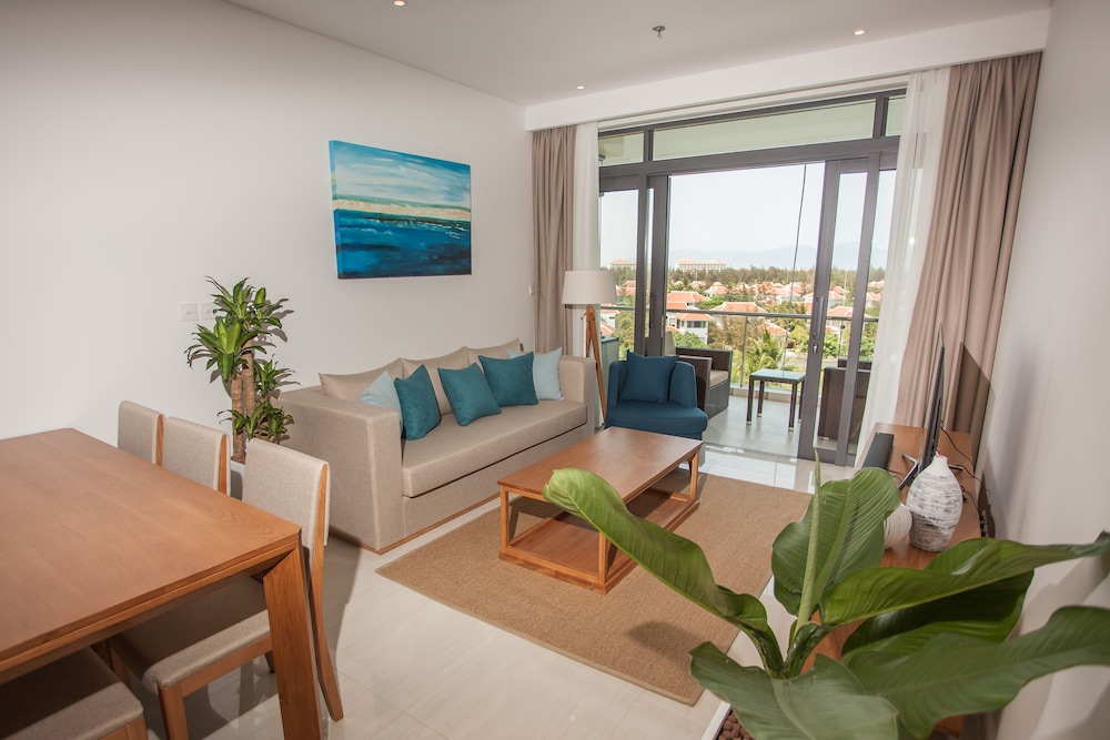 S - Ocean Luxury Villas Danang 19/50