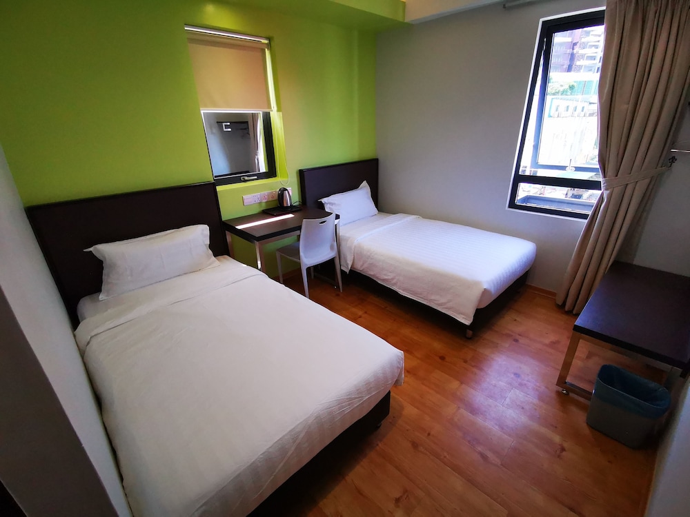 غرفة بسريرين منفصلين، D'Green Hotel Kuching 2/4