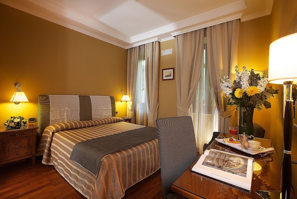 Hotel Palazzo Turchini 22/77