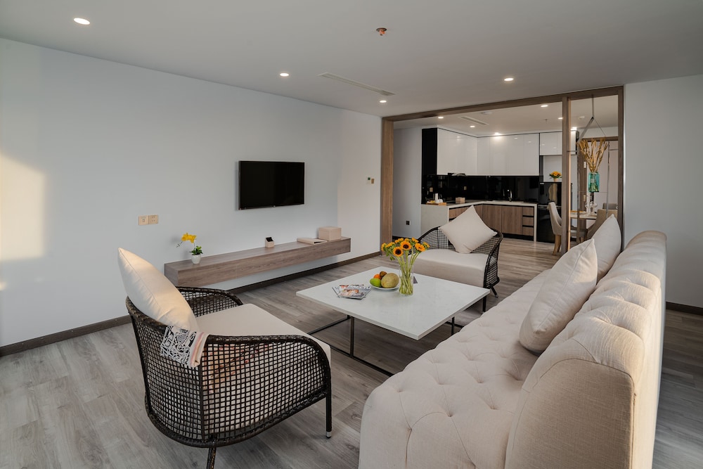 HAIAN Riverfront Hotel 38/60