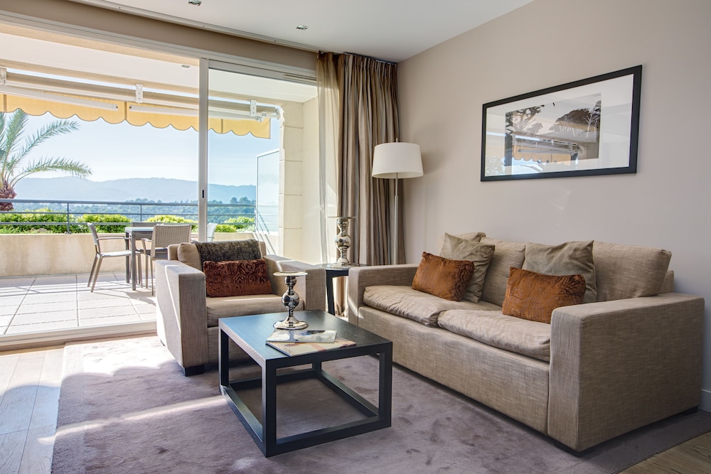 Le Royal Mougins Golf Resort 27/46