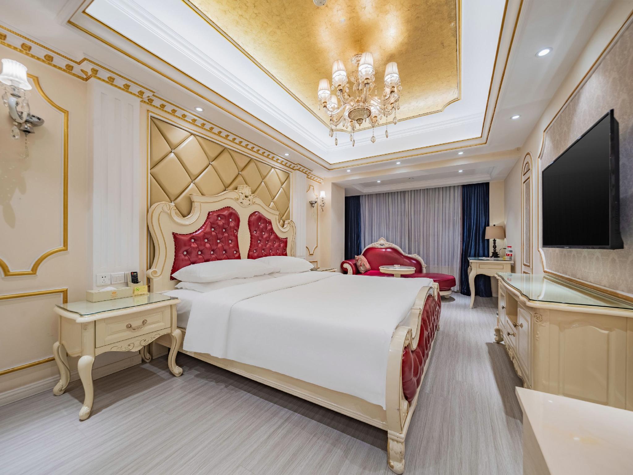 Vienna Hotel (Chengdu Dafeng Metro Station) 27/46