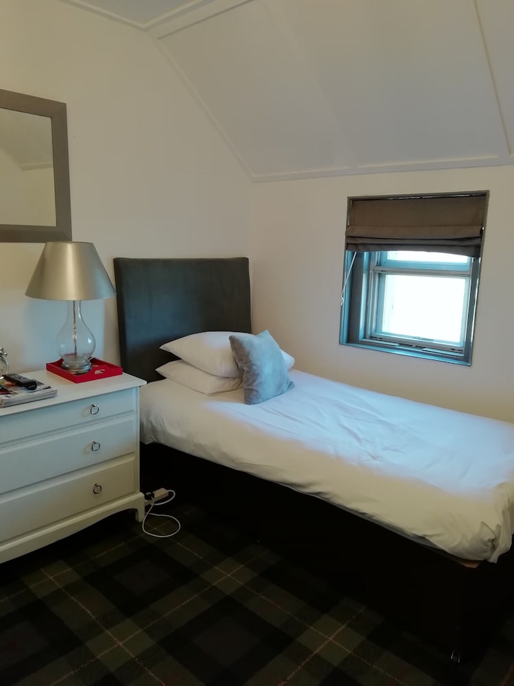 Argyle Guest House 23/54