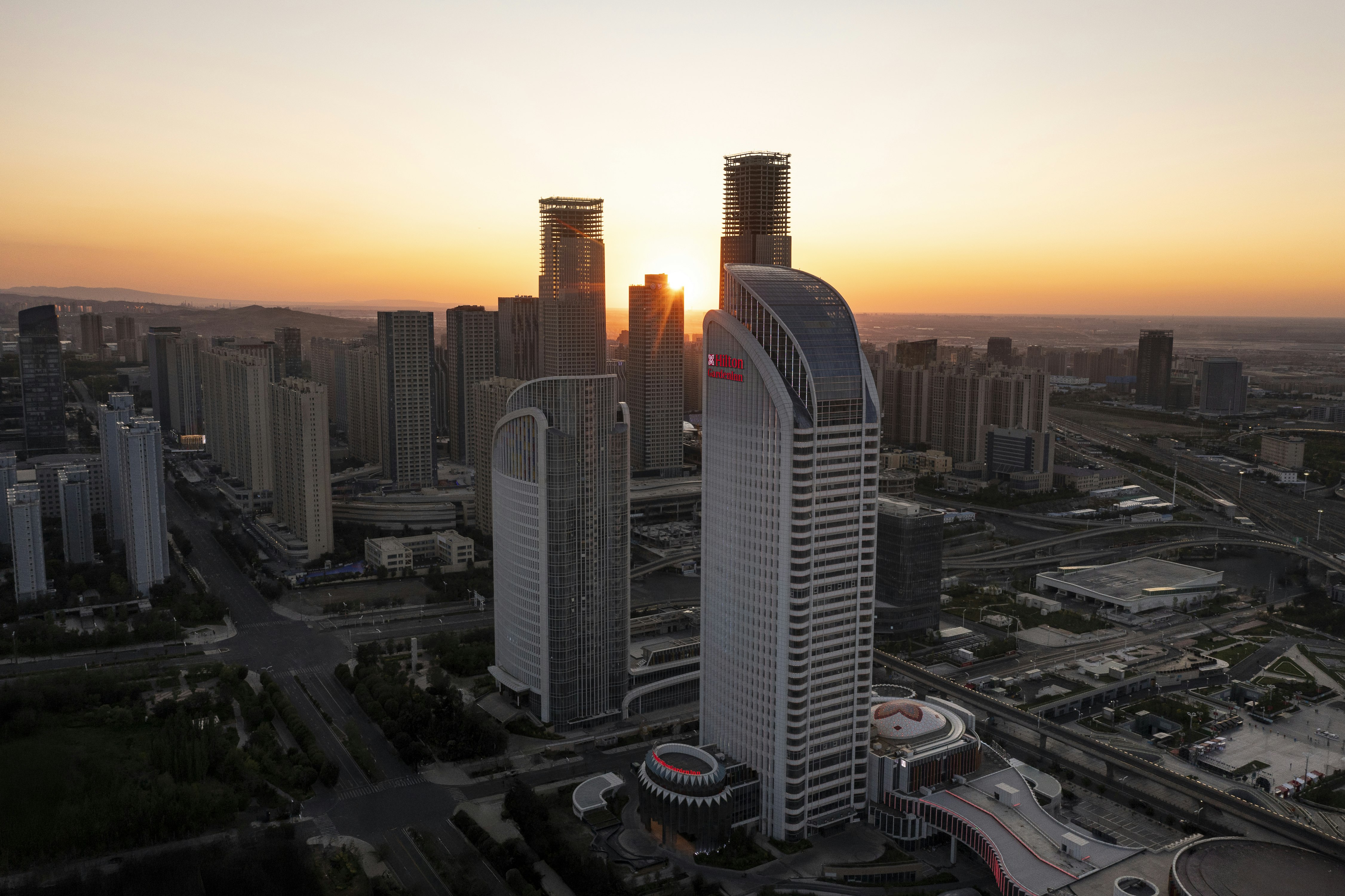 Hilton Garden Inn Urumqi Railway Station 25/25