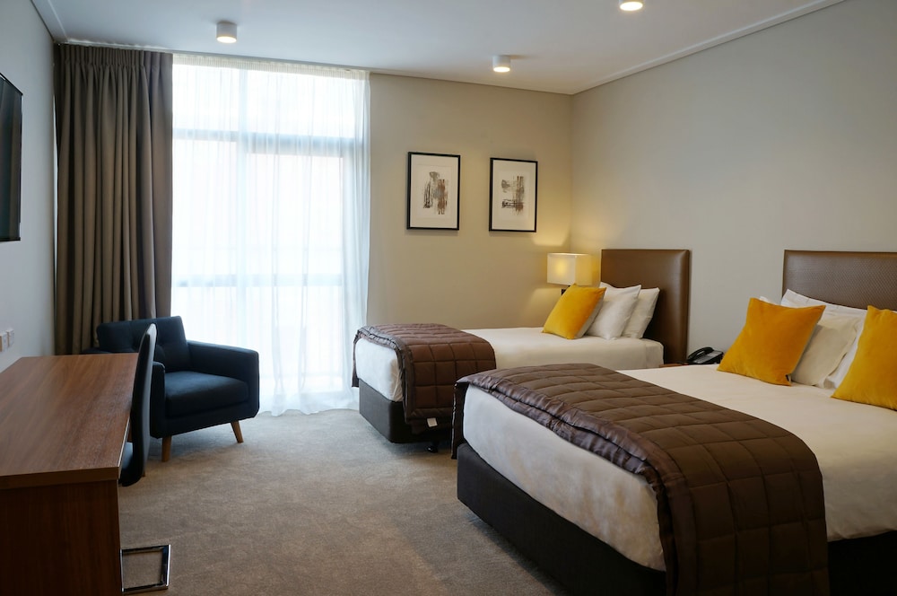 SUPERIOR, TWIN BEDS