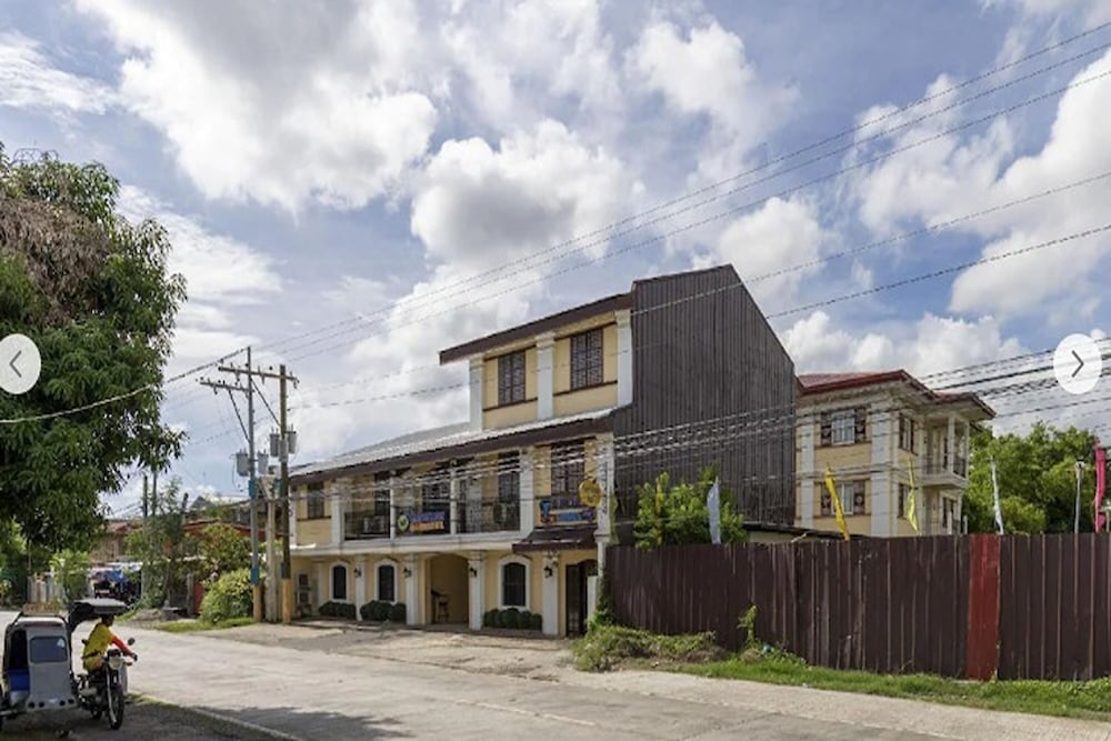 Metro Vigan Inn 9/70