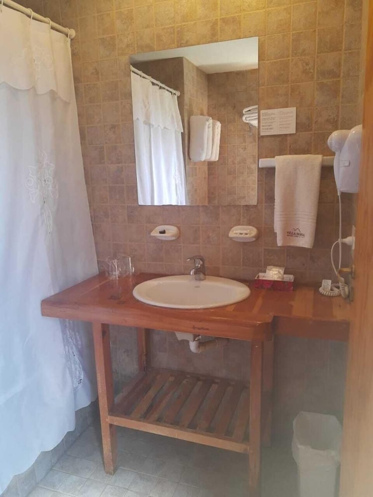 Villa Sofia Apart Hotel 61/71