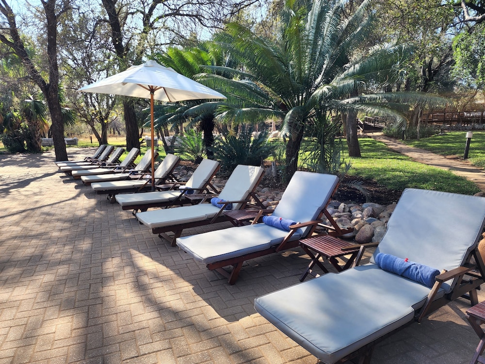 Shiduli Private Game Lodge 40/71