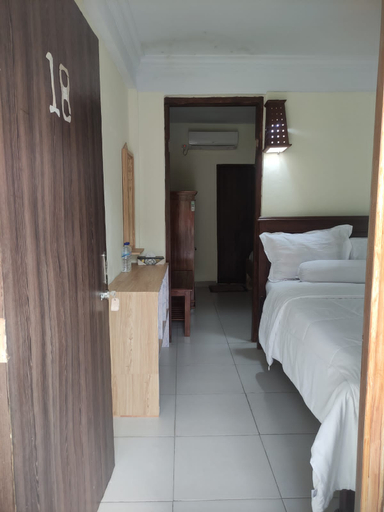 غرفة ديلوكس بسريرين منفصلين، Pesona Restaurant And Room 2/4